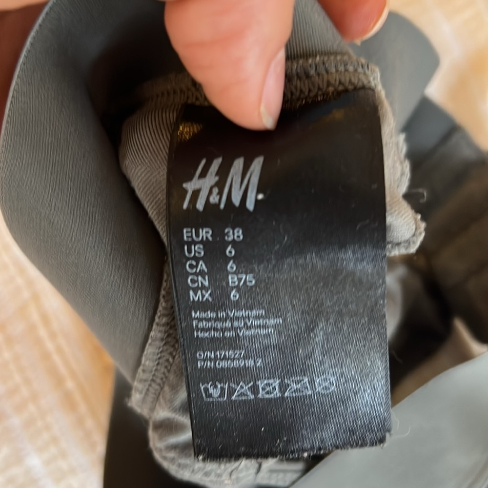 H&M bralette - Picture 3 of 3